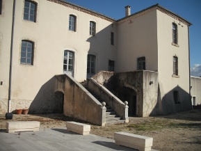 La cour du domaine